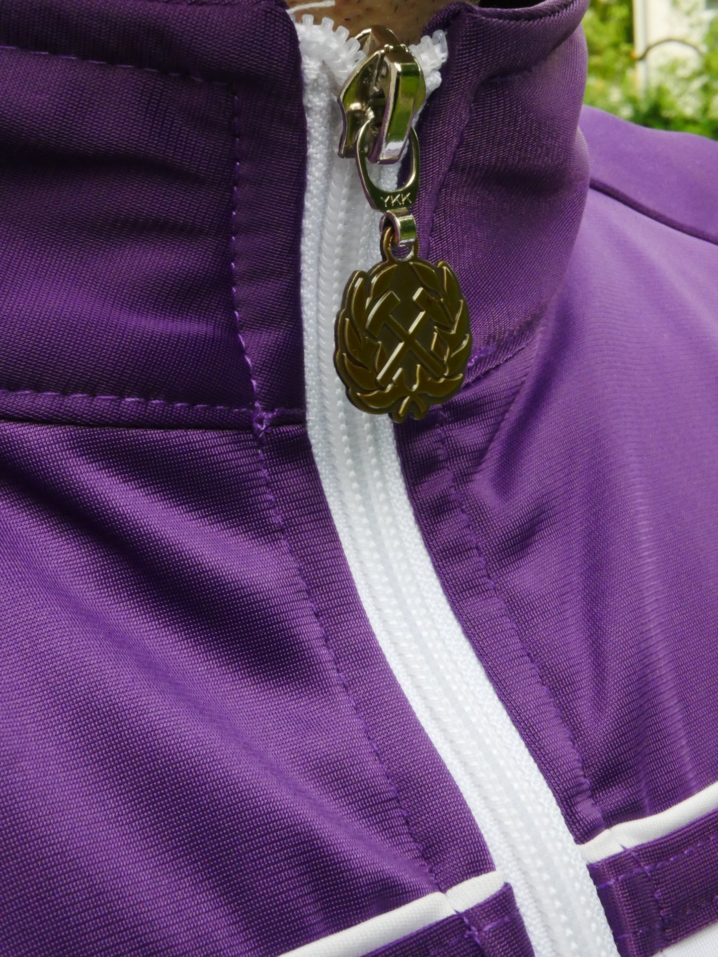 Trainingsjacke (normale Passform)